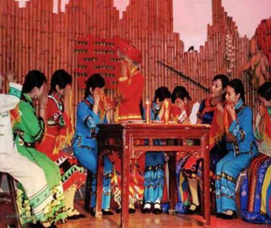 மாதம் முழுவதும் கதறி அழும் மணப்பெண்…. இந்த கொடுமை எங்கே தெரியுமா?