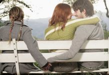 கணவரின் தம்பியுடன் உறவு கொண்ட மனைவி: துரோகத்தால் துடித்து போன கணவன்!