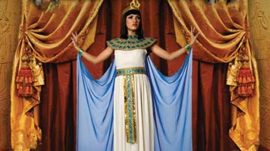 பேரழகி கிளியோபாட்ராவின் மர்ம மரணம்: யாரும் அறியாத திடுக்கிடும் ரகசியங்கள்!