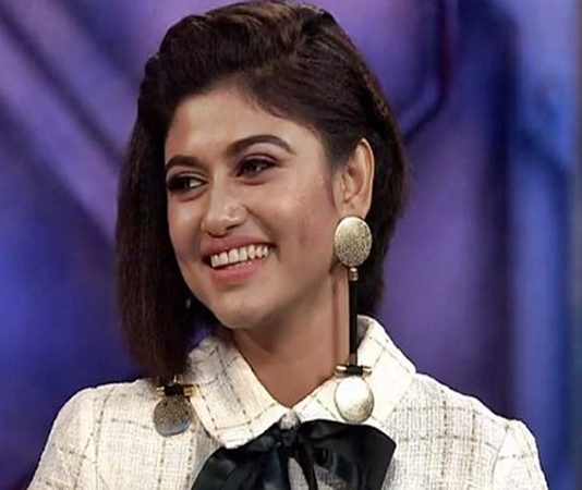 வெளியேறினார் விருந்தாளி ஓவியா! அடுத்தது என்ன?