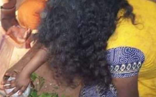 நள்ளிரவில் ஆடையை களைந்து சூடு வைத்த நாத்தனார்கள்: பெண்ணுக்கு நேர்ந்த நிலை!!