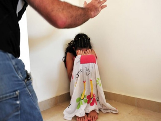 7 மாதத்தில் 15 மாணவர்கள், 2 ஆசிரியர்கள், 1 தலைமையாசிரியர் என மாறி மாறி கற்பழிக்கப்பட்ட 14 வயது சிறுமி!…என்ன ஆனது தெரியுமா?