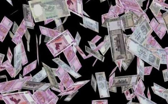 சில நிமிடங்கள் மட்டும் கோடிஸ்வரியாக வாழ்ந்த பெண்; எப்படியென்று தெரியுமா?