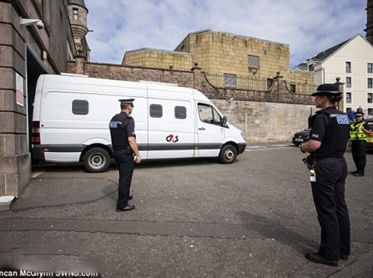 ஸ்காட்லாந்தில் குடும்ப நண்பரால் கொடூரமாக கொலை செய்யப்பட்ட சிறுமி கதறும் பெற்றோர்!