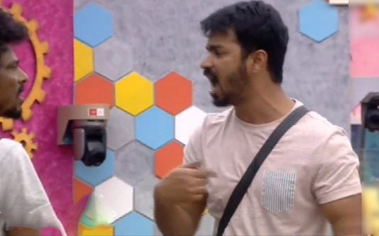 கிறுக்கன்..! நீ போய் டாக்டரை பாரு..! – பிக்பாஸ் வீட்டில் நடந்த மோசமான சண்டை