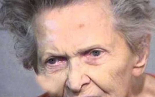 மகனுக்கு தாய் செய்த அதிர்ச்சி செயல்! கதிகலங்க வைக்கும் சம்பவம்