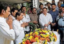 பிரபல நடிகர் காலமானார் : சடலத்தை பார்த்து கண்ணீர் விட்ட திரையுலகினர்!!