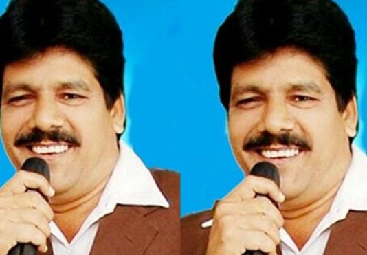 பிரபல பாடகரை அடித்துக் கொன்ற மகன் : அதிர்ச்சி சம்பவம்!!