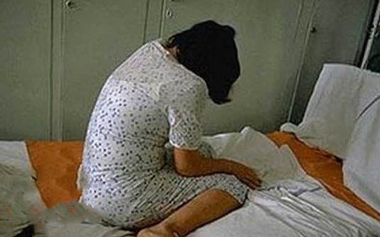 உன் கணவனுக்கு சூனியம் வைத்துள்ளேன் : பெண்ணை மிரட்டி துஷ்பிரயோகம் செய்த சொந்த மாமா!!