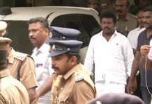 நடிகர் கருணாஸிடம் 3 மணிநேரம் விசாரணை : 5 ஆம் திகதி வரை நீதிமன்ற காவல்!!