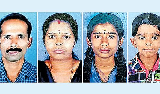 ஒரே குடும்பத்தை சேர்ந்த 4 பேர் தற்கொலை : உருக்கமான 7 கடிதங்கள் சிக்கியது!!