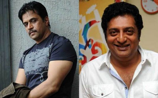 தொடர் பாலியல் புகார்கள் : அர்ஜுன் மன்னிப்பு கேட்கணும் : நடிகர் பிரகாஷ்ராஜ்!!