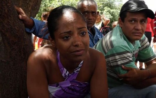 பிழைப்புக்காக பாலியல் தொழில் செய்யும் ஆசிரியை : கண் கலங்க வைக்கும் சம்பவம்!!