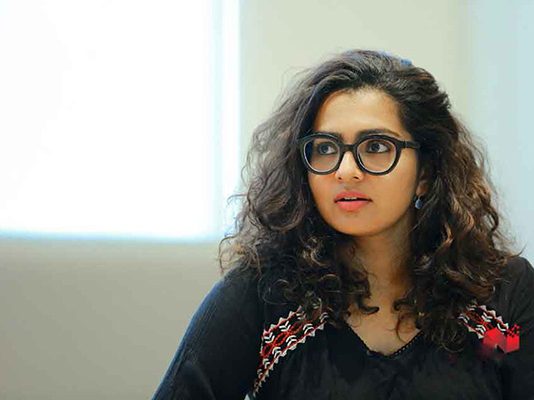 5 வயது இருக்கும் போதே அந்த கொடுமையை அனுபவித்து விட்டேன் : தனுஷ் பட நடிகை ஓபன்டாக்!!