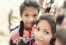கிணற்றின்முன் சிரித்துக் கொண்டே செல்பி : அடுத்து கிணற்றில் வீழ்ந்து தற்கொலை செய்த தோழிகள்!!