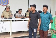 8 ஆண்டுகளுக்கு பின் பேஸ்புக் உதவியால் தாயிடம் சேர்ந்த மகன் : நெகிழ்ச்சி சம்பவம்!!