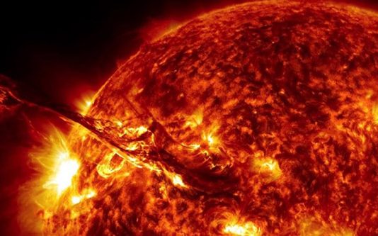 48 மணி நேரத்தில் சூரியனையே விழுங்கிவிடும் அதிசக்தி : முதல்முறையாக வெளியான அதிர்ச்சி ஆதாரங்கள்!!