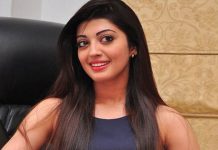 அட்டைப் படத்திற்காக மோசமான லுக்கில் நடிகை பிரணிதா : திட்டித்தீர்க்கும் ரசிகர்கள்!!