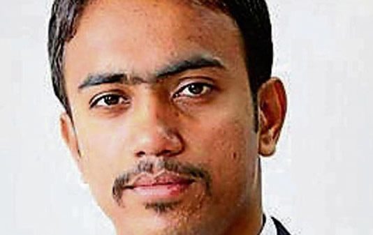 தங்கையின் திருமணத்திற்கு விடுமுறை கிடைக்காததால் தூக்கில் தொங்கிய அண்ணன்!!