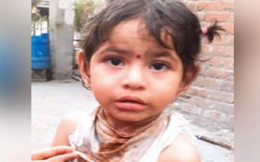 உணவுக்குழாய் இல்லாமலே பிறந்து முதன்முறையாக உணவை சுவைக்க போகும் குழந்தை!!