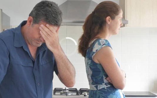 விவகாரத்து வாங்கிய மனைவிக்கு அடித்த அதிர்ஷ்டம் : நீதிமன்றம் வழங்கிய தீர்ப்பு!!