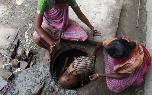 அடுத்தடுத்த நொடிகளில் உயிரிழந்த 7 பேர் : கதறிய குடும்பத்தார்.. நடந்தது என்ன?