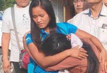 தந்தையின் இறுதிச்சடங்கிற்கு வராமல் இளம்பெண் செய்த நெகிழ்ச்சி செயல் : குவியும் பாராட்டுக்கள்!!