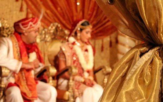 பெண்ணின் அழகில் மயங்கி அவரை இரண்டாம் திருமணம் செய்த நபர் : 15 நாளில் காத்திருந்த அதிர்ச்சி!!