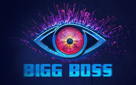 டிஆர்பியை உயர்த்த சேனல் போட்ட புது திட்டம் : பிக் பாஸ் வீட்டுக்குள் சர்ச்சை நடிகை!!