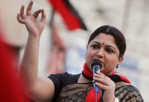 மீண்டும் சினிமாவில் குஷ்பு : அரசியலில் இருந்து விலக திட்டம்!!