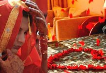 முதலிரவில் நடந்ததை நைசாக வீடியோ எடுத்த கணவன். : பின்னர் அதை வைத்து செய்த அதிர்ச்சி செயல்!!