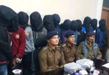 12 பேர் கொண்ட கு ம்பலால் சட்டக்கல்லூரி மா ணவிக்கு நேர்ந்த து யரம்!!