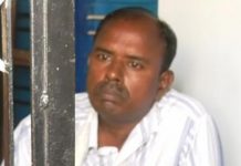 கொ லை செய்யப்பட்ட தாயின் உடல் அருகே இரண்டு நாட்களாக அமர்ந்திருந்த மகன்!!