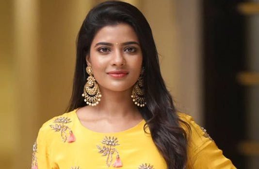 59 வயது நடிகருடன் ஜோடி சேரும் நடிகை ஐஸ்வர்யா ராஜேஷ்.. யார் தெரியுமா?