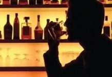 தாயின் து ண் டி க்க ப்ப ட்ட த லை யு டன் த லை ம றைவா ன கொ டூ ர ம க ன் !!