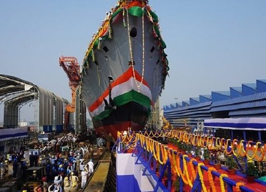 இந்தியாவின் முதல் தயாரிப்பு: அதி திறன்கொ ண் ட போ ர்க் கப் பல் நாட்டிற்கு அ ர் ப்ப ணிப்பு!!