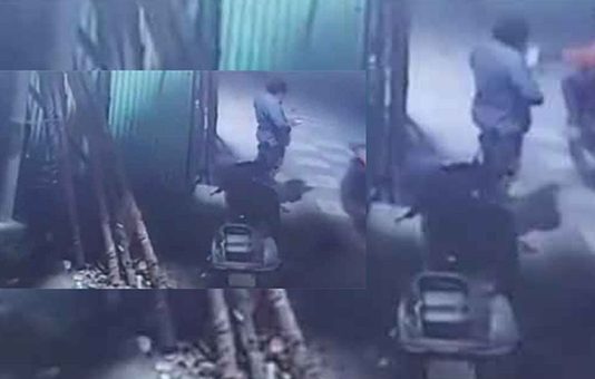 ஆ ர்வமாக செல்போன் பேசிய நபர்.. ச ட்டெ.ன நடந்த வி ப ரீதம்!!