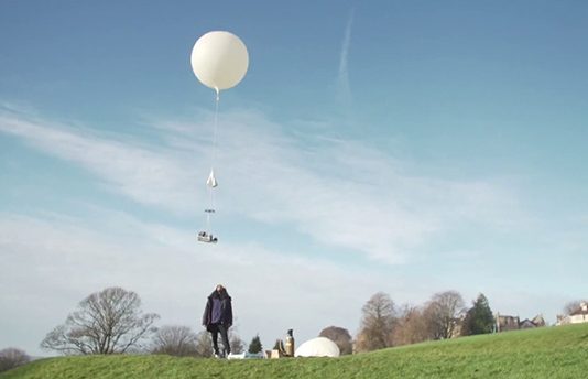 சமோசாவை விண்ணுக்கு அனுப்பிய சாய் வாலா சிற்றுண்டி நிறுவனம்!