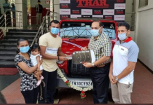தனக்கு பரிசாக வந்த காரை நடராஜன் என்ன செய்திருக்கிறார் தெரியுமா?