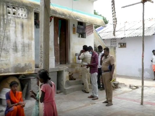 காதல் திருமணம் செய்த 3 மாதத்தில் புதுமாப்பிள்ளை எடுத்த முடிவால் குடும்பத்தாருக்கு காத்திருந்த அ.திர்ச்சி!!