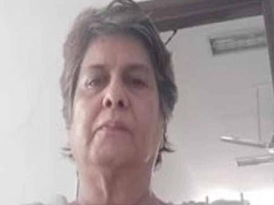 தலையணை வைத்து அ.மு.க்கி கொ.ல்.லப்பட்ட அமைச்சரின் ம.னை.வி: வெளியான அ திர்ச்சி தகவல்!!