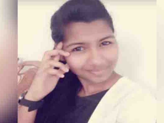 தொடர்ந்து வாந்தி எடுத்த 20 வயது இளம்பெண் : அடுத்த ஒரு வாரத்தில் உயிரிழந்த அ.திர்ச்சி சம்பவம்!!