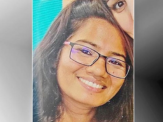 காதல் திருமணம்… பின்னர் தீக்குளித்து த.ற்.கொ.லை: கணவரின் வீட்டார் முன்பு நடந்த கொ.டூ.ரம்!!