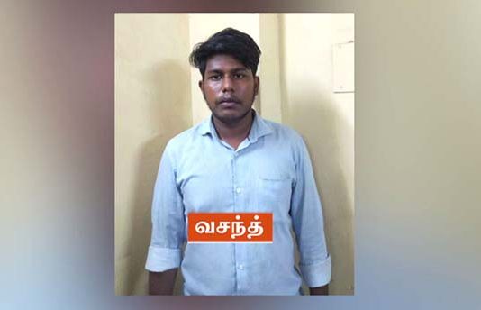 ஏற்கெனவே திருமணமான பெண்ணை, பெண் கேட்க சென்ற நாடோடி நண்பர்கள் : பின் ஏற்பட்ட பரிதாபம்!!