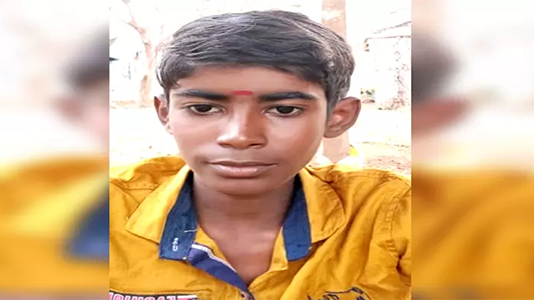 குப்பையில் கிடந்த காலாவதியான பொருட்களை சாப்பிட்ட பள்ளி மாணவனுக்கு நடந்த விபரீதம்!!