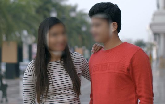 காதலுக்காக வீட்டைவிட்டு வெளியேறிய 15 வயது பெண்: வேலை தேடி சென்ற இடத்தில் அரங்கேறிய சோகம்!!