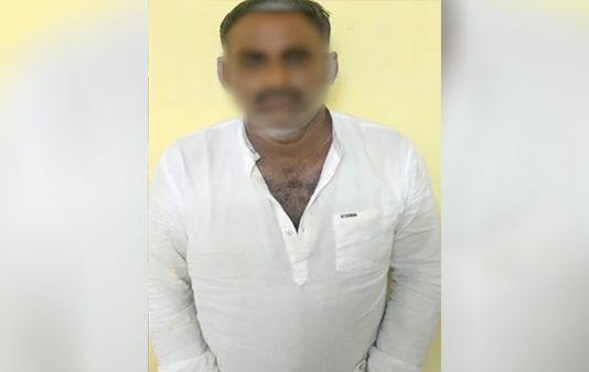 2 வயது பெண் கு.ழ.ந்.தையை பெற்ற தந்தையே நாசம் செய்த கொ.டு.மை : வேலியே பயிரை மேய்ந்த கொ.டூ.ரம்!!