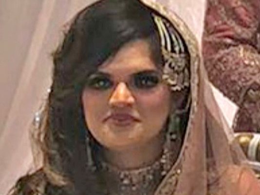 தேனிலவுக்கு சென்ற இடத்தில் ப.ய.ங்.கரம்: புதுமணப்பெண் ச.ட.லமாக மீட்பு!!