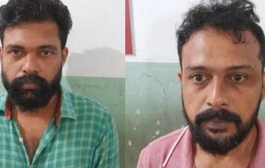 டிக்டாக் காதலனை சந்திக்க பல கிலோ மீட்டர் பயணம் செய்து வந்த பெ.ண்ணுக்கு நேர்ந்த கொ.டூ.ரம்!!