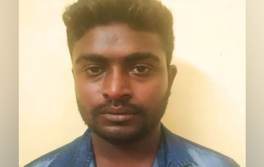 ராணுவ வீரரின் விபரீத ஆசையால் டாக்சி டிரைவருக்கு நேர்ந்த பயங்கரம்!!